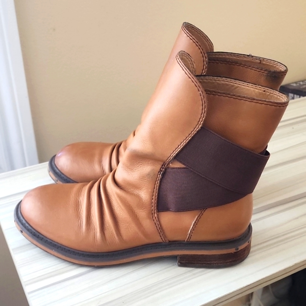 Naya Mirage Leather Ankle Boots Tan Size 6.5